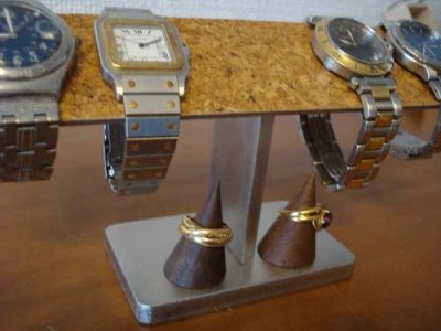 画像1: 4本掛け腕時計スタンド　木製チョコ色リングスタンド付き