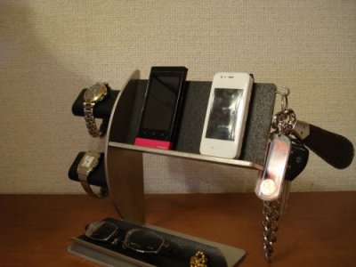 画像1: ウオッチスタンド　ブラック腕時計2本・キー・携帯電話スタンド 《タバコ、ライター、メガネなども置ける大きな小物トレイ付き》　