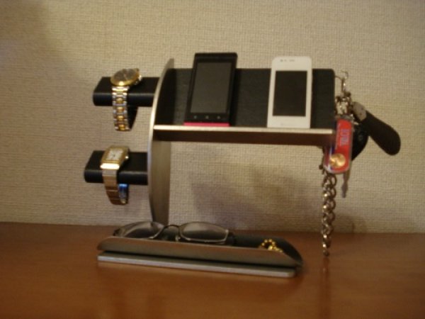 画像1: ウオッチスタンド　ブラック腕時計2本・キー・携帯電話スタンド 《タバコ、ライター、メガネなども置ける大きな小物トレイ付き》　 (1)