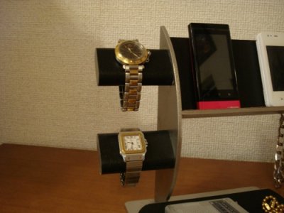 画像3: ウオッチスタンド　ブラック腕時計2本・キー・携帯電話スタンド 《タバコ、ライター、メガネなども置ける大きな小物トレイ付き》　