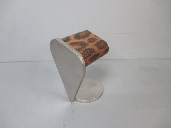 画像3: 腕時計スタンド　ヒョウ柄ちび腕時計スタンド　NO190420 (3)