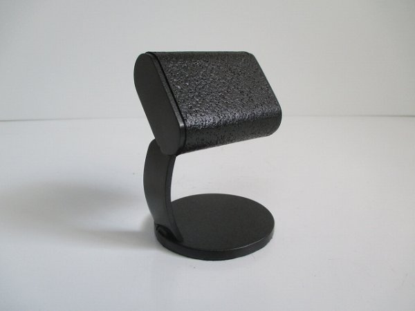 画像8: 腕時計スタンド　　オールブラックだ円パイプ支柱カーブ腕時計スタンド　 (8)