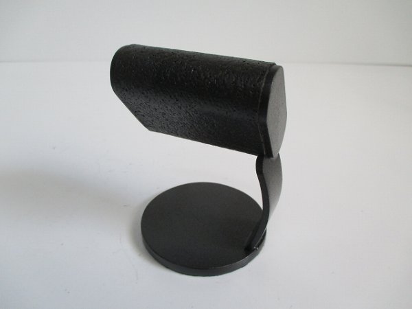 画像15: 腕時計スタンド　　オールブラックだ円パイプ支柱カーブ腕時計スタンド　 (15)