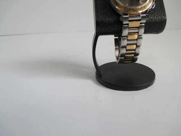 画像6: 腕時計スタンド　　オールブラックだ円パイプ支柱カーブ腕時計スタンド　 (6)