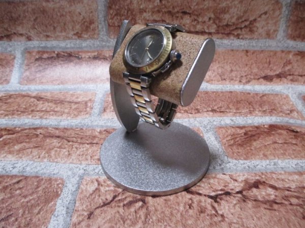 画像1: 腕時計スタンド　だ円パイプコルク貼り腕時計スタンド (1)