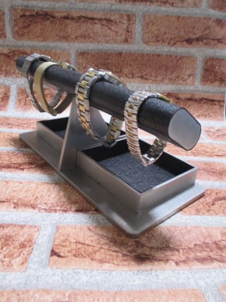 画像4: 腕時計スタンド　ラッピング　　4本掛けだ円パイプダブルでかいトレイ付き腕時計スタンド　黒 (4)