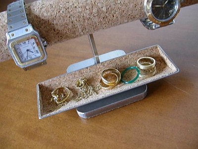 画像2: 腕時計スタンド　丸パイプ腕時計４本掛けトレイ付き　どっしりしています