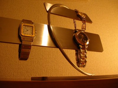 画像1: アクセサリースタンド！女性に大人気腕時計スタンド