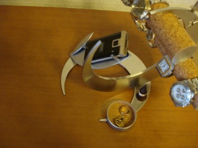 画像3: アクセサリーケース  ダブルムーンダブルリーフ腕時計＆携帯電話＆指輪スタンド